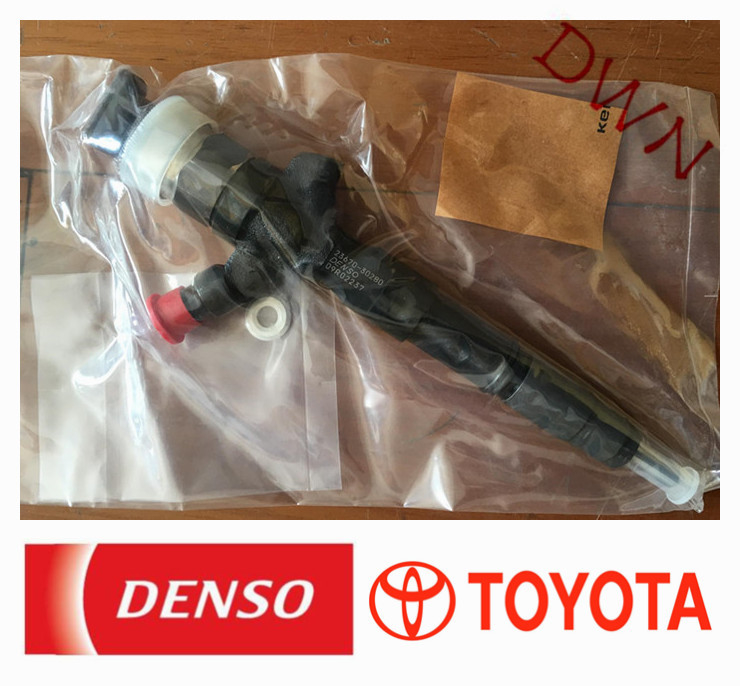 DENSO Common Rail Injector 095000-7781 23670-30280 for  TOYOTA   Hilux D4D 2KD-FTV