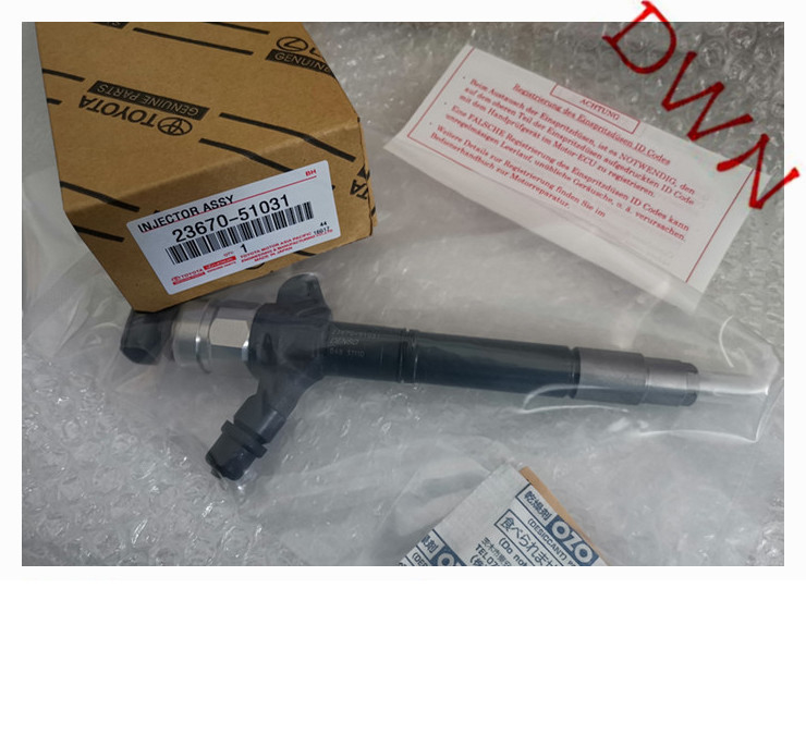 Denso Common Rail Fuel Injector 23670-51031/ 095000-9780/ 9709500-978 For TOYOTA Land Cruiser 1VD-FTV